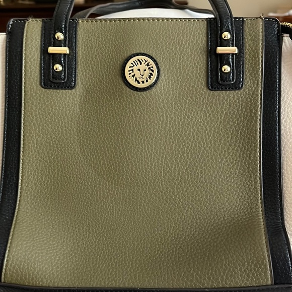 ANNE KLEIN PURSE - Picture 1 of 7